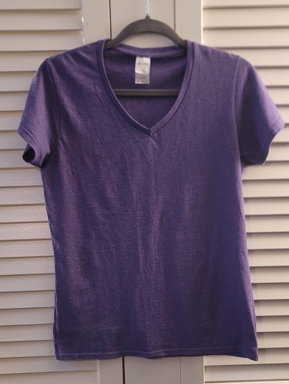 Women's Gildan Purple V-Neck Short Sleeve Tee